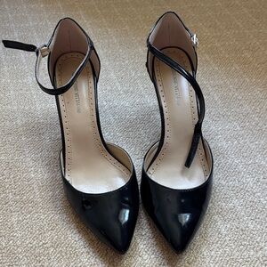 Adrienne Vittadini Navy Blue Patent Heels